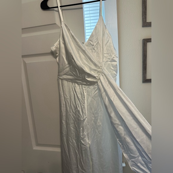 Lulus Romantic Expectations Ivory Satin Wide-Leg Jumpsuit- Size M - Picture 5 of 6